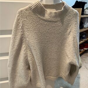 Old Navy Women's Cream Sweater